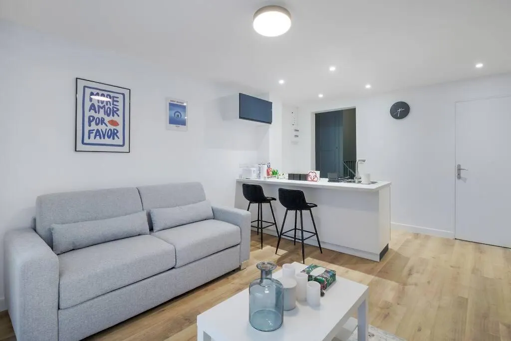 3 Cozy Apartments Near Galeries Lafayette-12Pers Paris 0*,
