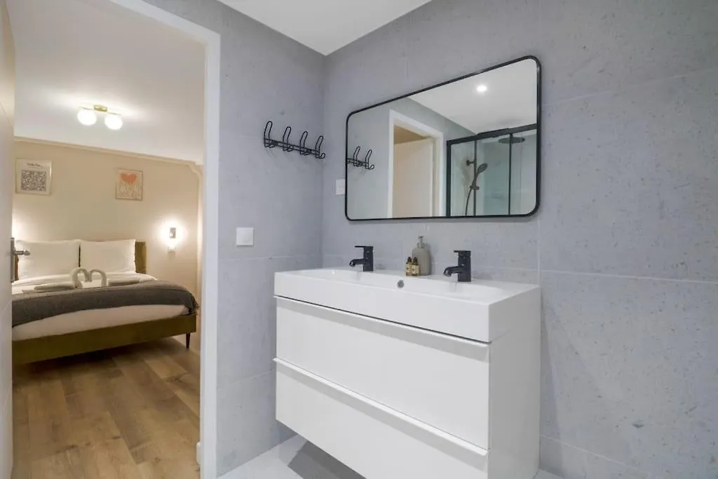 3 Cozy Apartments Near Galeries Lafayette-12Pers Paris