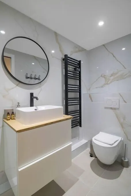 3 Cozy Apartments Near Galeries Lafayette-12Pers Paris Frankreich