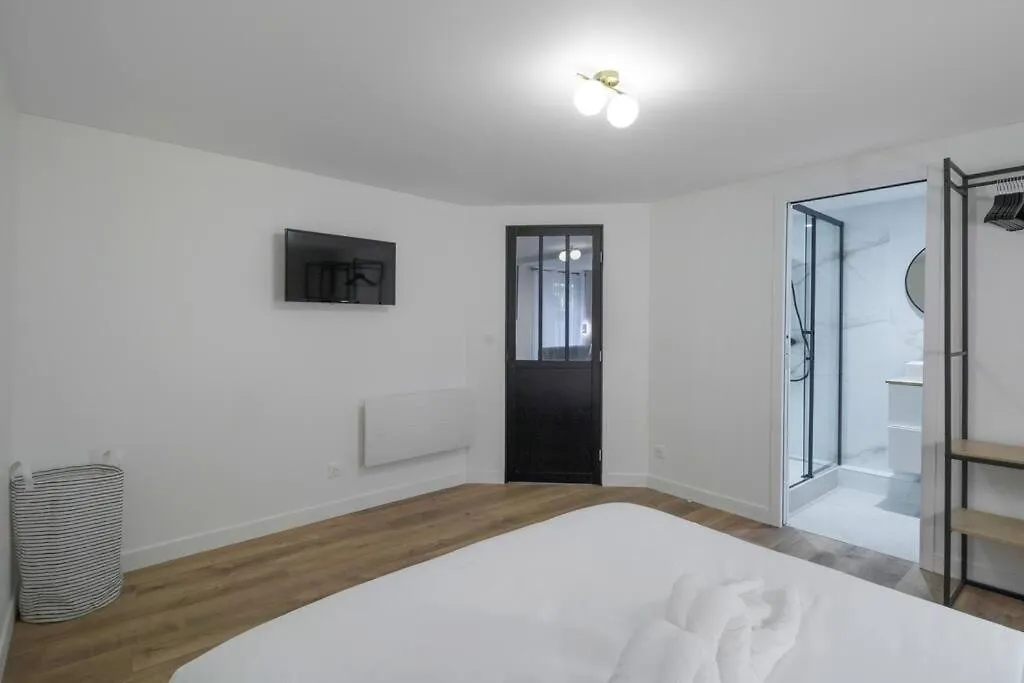 3 Cozy Apartments Near Galeries Lafayette-12Pers Paris 0*,