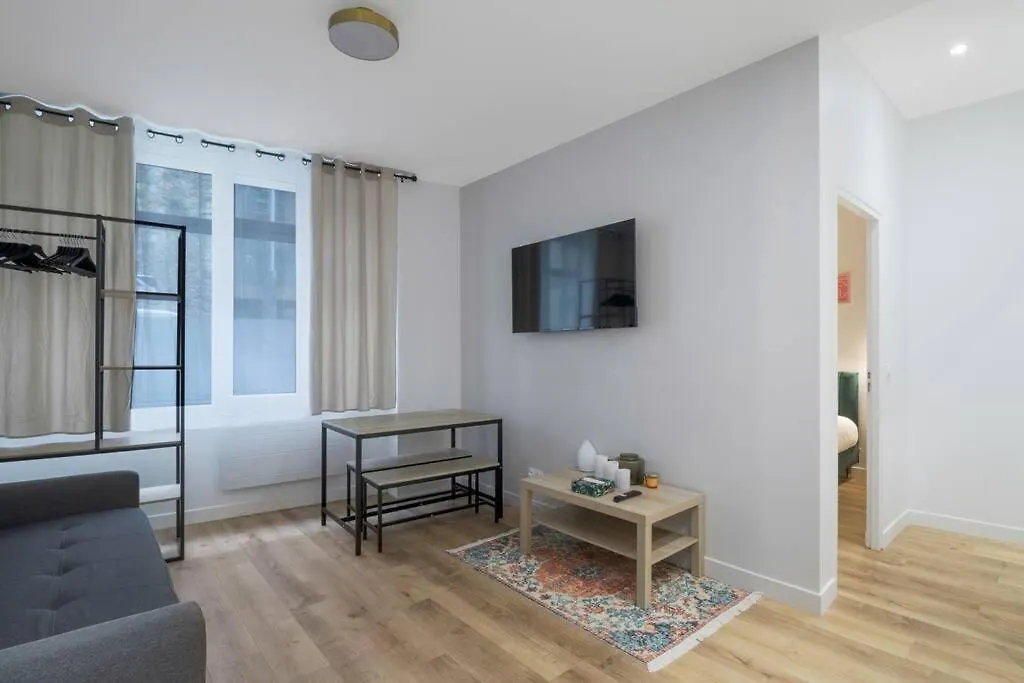 3 Cozy Apartments Near Galeries Lafayette-12Pers Paris
